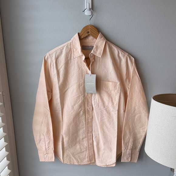 Everlane The Must-Have Oxford Shirt in Apricot NWT - Picture 3 of 9